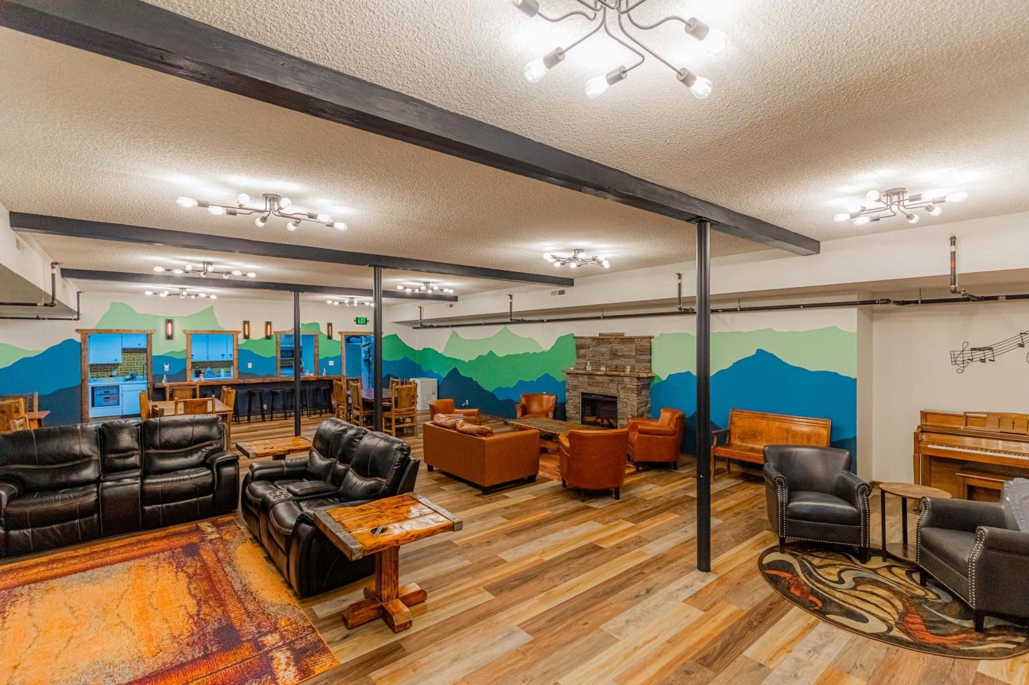 Pintler'S Portal Hostel Anaconda Exterior photo